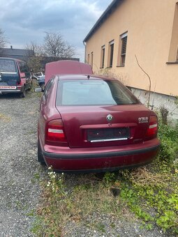 Rozpredám na ND octavia 1 1.8t 110 kw predfacelift - 4