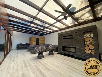 Priestranný rodinný dom s bazénom a záhradou - Žarnovica 180 - 4