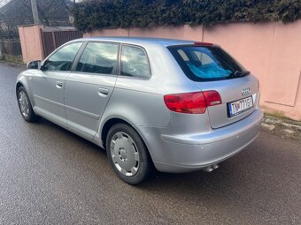 Audi A3 8P 1,9 tdi 77kw DSG 2007 - 4