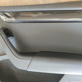 Škoda Octavia 3 RS tapacir predných dverí - 4