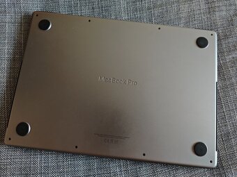 Predám MacBook Pro 14" M2 PRO 16GB / 1TB - 4