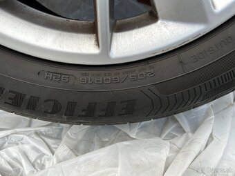 Kolesa na diskoch Audi - 4