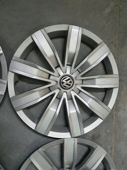 R17 puklice volkswagen vw r17 kolesa disky kryty kolies 17 - 4