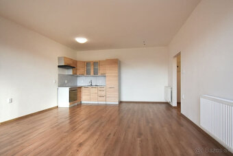 2NP 202 Moderný 2-izbový byt v zrekonštruovanom dome – - 4