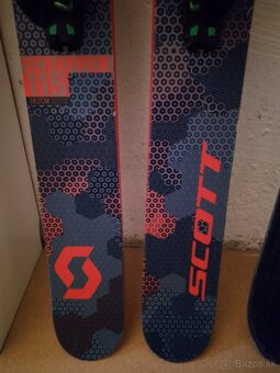 freeride lyze SCOTT Scrapper 182 cm a SALOMON Gun 188 cm - 4