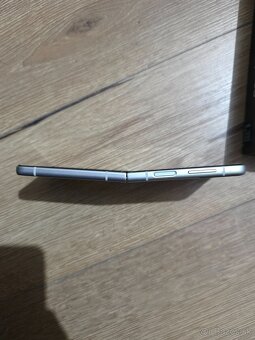 Samsung Z Flip 3 - 4