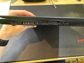 LENOVO ThinkPad X390 16gb Ram 512 SSD - 4