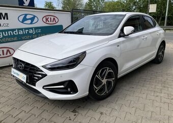 Hyundai i30 1.5-FASTBACK-ZÁRUKA-AUTOMAT - 4