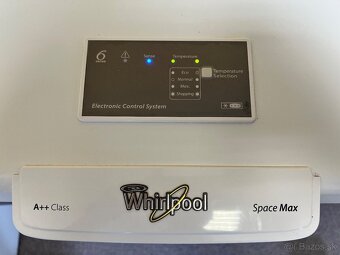 Truhlová mraznička Whirlpool Space Max A++ Class - 4