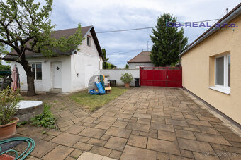 Predaj reknštr.5izb RD 191m2 pozemok 2854m2 v obci Váhovce - 4