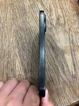 Predám/Vymením Iphone 15 Pro - 4
