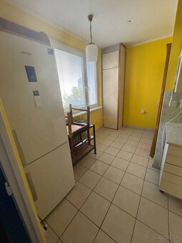 Veľký 2-izb. byt na ul. Vranovská, Petržalka, lodžia, 4.p./7 - 4