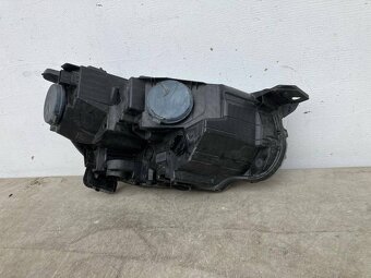 PEUGEOT RIFTER 18- ĽAVÉ PREDNÉ SVETLO S LED - 4