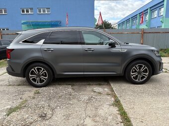 Kia Sorento 2.2 CRDi Platinum 7-miestna - 4