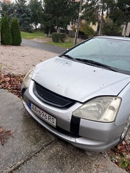 Predám Honda Civic 7g - 4