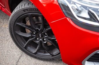 Renault Clio 1.6 Turbo R.S. EDC, 147kW - 4