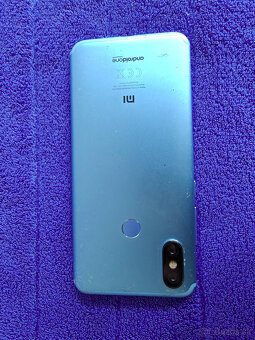 Xiaomi Mi A2 - 4