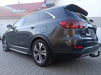 KIA SORENTO 2.2CRDI GT LINE - 4