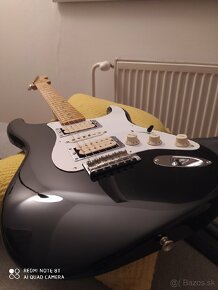 Fender stratocaster Dave Murray USA IRON MAIDEN - 4