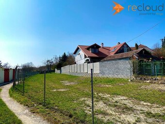 Slnečný pozemok pod hradom Červený Kameň, Častá - 4