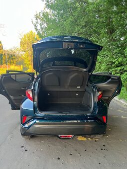 Toyota C-HR 1.8 hybrid CVT - 4