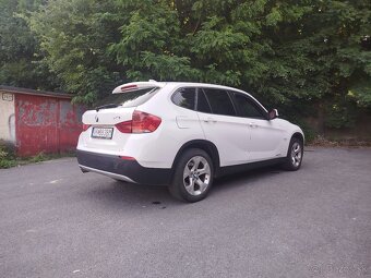 BMW X1 20d xDrive 4x4 130kw manuál 6st - 4