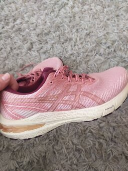 Asics · Asics GT-2000 10 W veľ. 40,5 - 4