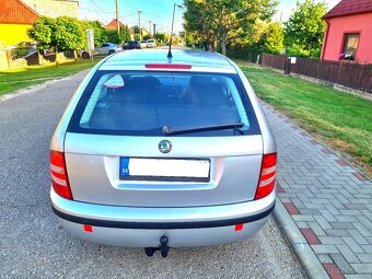 Skoda Fabia Combi 1,4 16V 59KW KLÍMA ŤAŽNÈ Nová Stk+Ek 2027 - 4