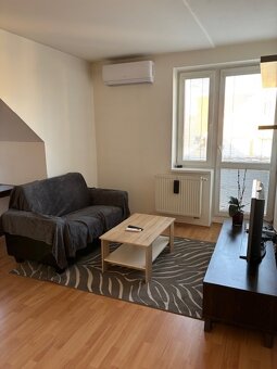 Prenájom 2 izbový byt Nitra Južná ul. - 4