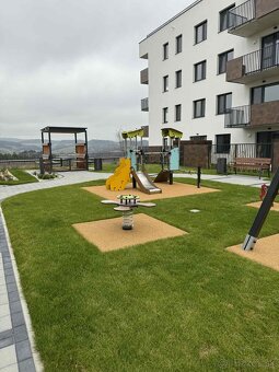 Prenájom nový 1-izbový zariadený byt - 4