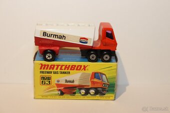 Matchbox SF Freeway gas tanker - 4