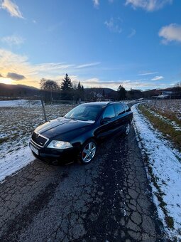Škoda octavia 2 rs 2.0tdi - 4