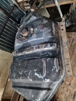 Nissan patrol y61 diely - 4