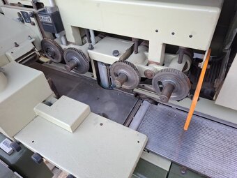 Štvorstranná hobľovačka SCM P64 - 4