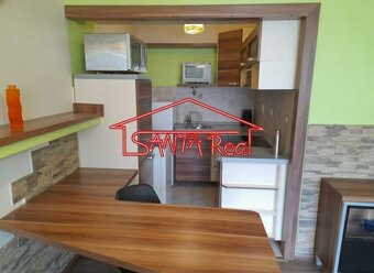 Predaj dvojgarsónky v centre Levíc, ID 584 - 4