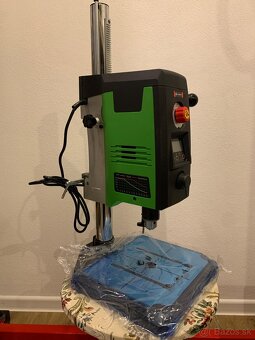 Stojanová vŕtačka 800W - 4