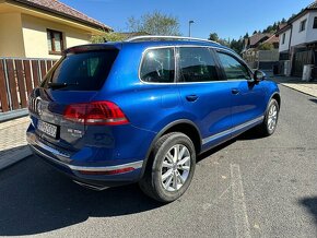 VW Touareg 3.0 V6 TDI 4Motion--1.Majitel-rv:2017--52.200km - 4