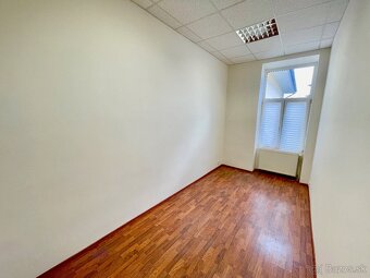 Priestor s umývadlom - 10 m2 - Moyzesova, Košice - 4
