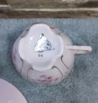 Růžový porcelán, šálek s podšálkem, Chodov - 4