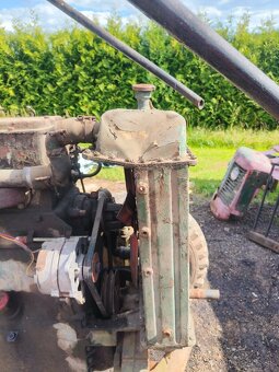 Zetor super 35 chladič - 4