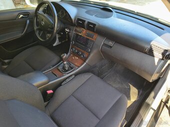 Mercedes-benz C trieda T 220 CDI Classic - 4