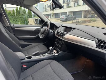 BMW X1 xDrive 18d – 4x4, automat, 105 kW, výborný stav - 4
