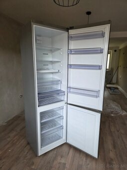 Chladnička Beko RCNA400E30ZX - 4