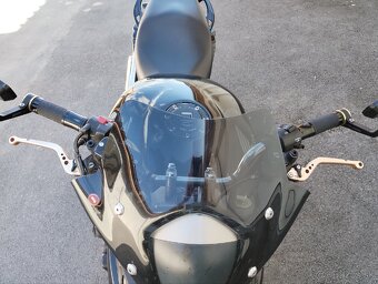 Honda Hornet 600 - 4