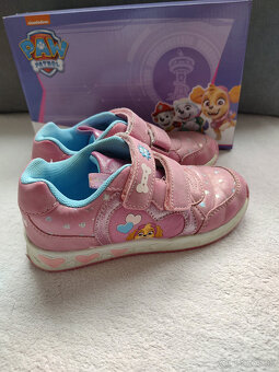 PAW Patrol svietiace tenisky, veľ.29 - 4