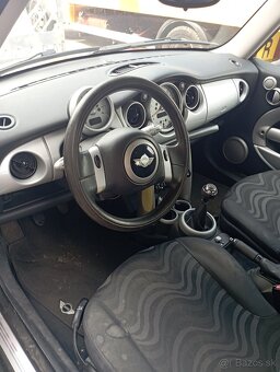 MINI COOPER 1.6i - 4