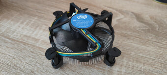 Intel Core i5-10400F - 4