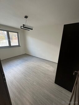 3izbový byt na prenájom bez alebo s parkovacím miestom - 4