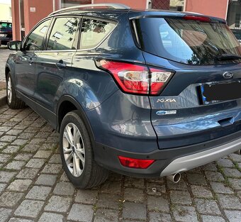Ford Kuga 2.0 TDCi 4x4 - 4