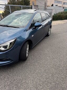 🚗 Opel Astra Sports Tourer 1.6 CDTI – MAXIMÁLNA VÝBA - 4